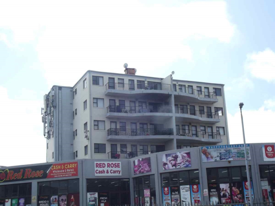 2 Bedroom Property for Sale in Parklands Western Cape